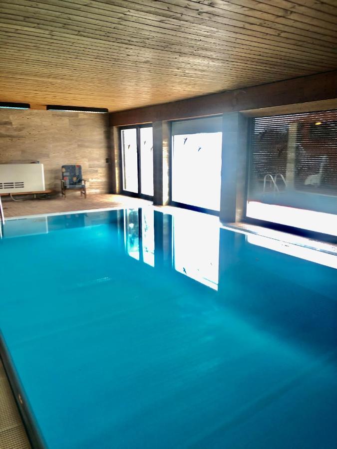 Haus Wenger Mountain View & Swimming Pool Apartment คาพรูน ภายนอก รูปภาพ