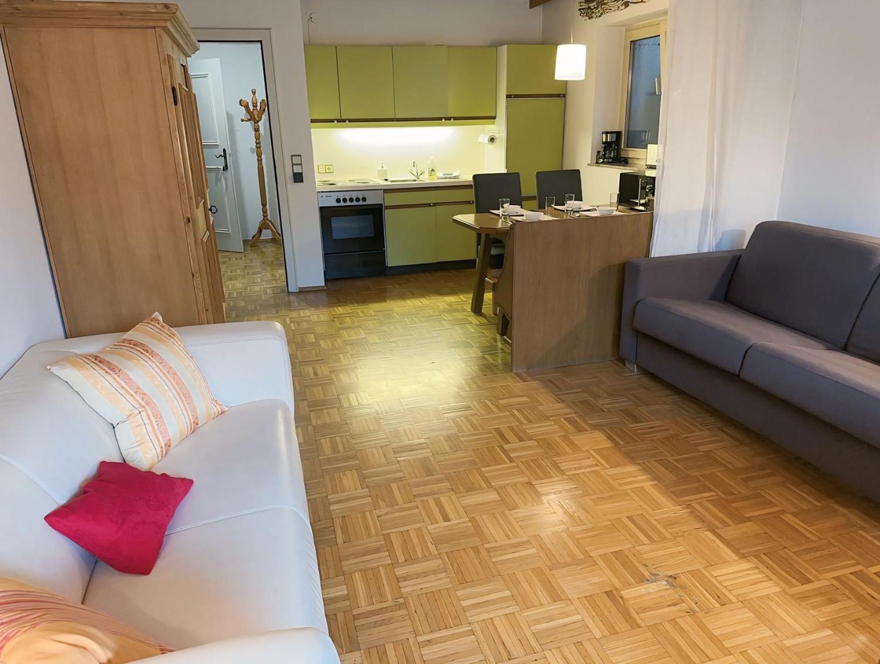 Haus Wenger Mountain View & Swimming Pool Apartment คาพรูน ภายนอก รูปภาพ